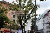 Rio-Reiser-Platz, Ton Steine Scherben